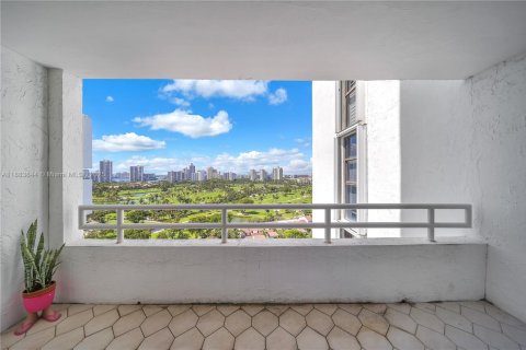 Купить кондоминиум в Авентура, Флорида 2 спальни, 107.58м2, № 1930410 - фото 7