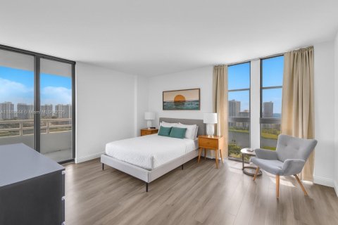 Купить кондоминиум в Авентура, Флорида 2 спальни, 107.58м2, № 1930410 - фото 13
