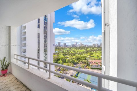 Купить кондоминиум в Авентура, Флорида 2 спальни, 107.58м2, № 1930410 - фото 6