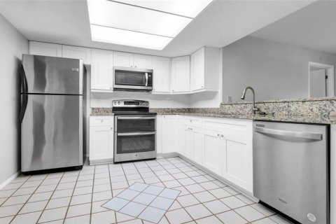Villa ou maison à vendre à Spring Hill, Floride: 4 chambres, 120.4 m2 № 1631734 - photo 13