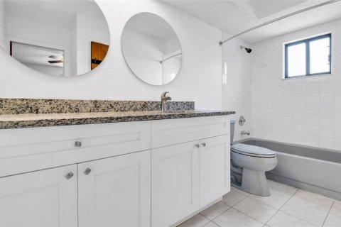 Villa ou maison à vendre à Spring Hill, Floride: 4 chambres, 120.4 m2 № 1631734 - photo 19