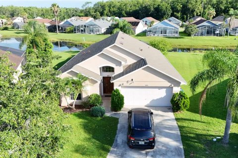 House in Kissimmee, Florida 4 bedrooms, 150.69 sq.m. № 1793837 - photo 28