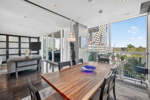 Condominio en venta en Fort Lauderdale, Florida, 3 dormitorios, 244.33 m2 № 2031923 - foto 18