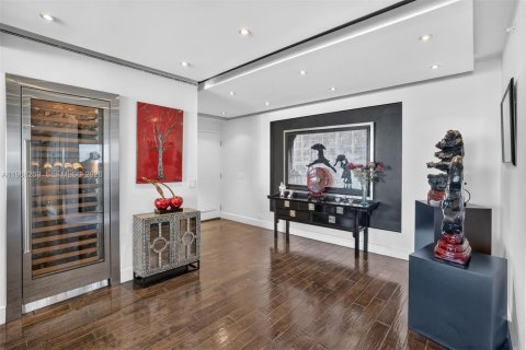 Condominio en venta en Fort Lauderdale, Florida, 3 dormitorios, 244.33 m2 № 2031923 - foto 30