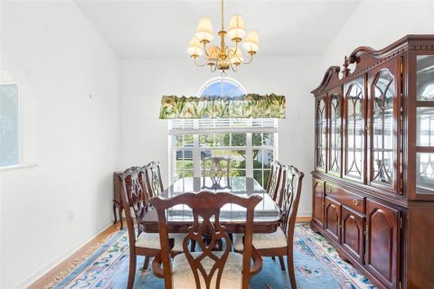 House in Spring Hill, Florida 4 bedrooms, 223.8 sq.m. № 1732581 - photo 18