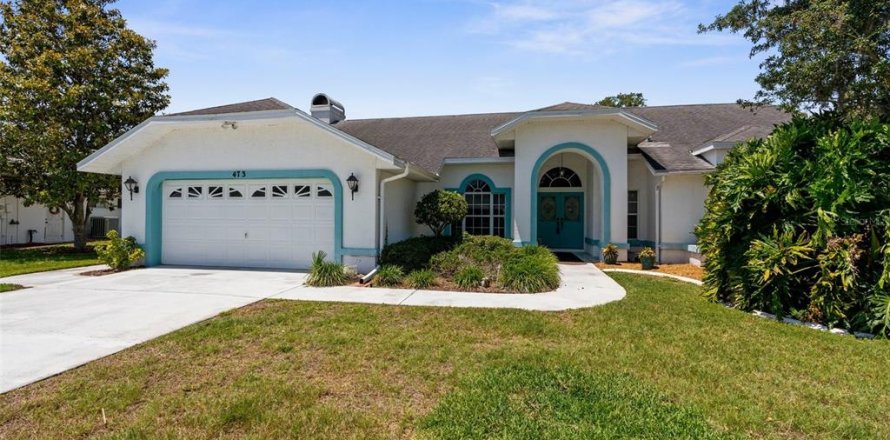 House in Spring Hill, Florida 4 bedrooms, 223.8 sq.m. № 1732581