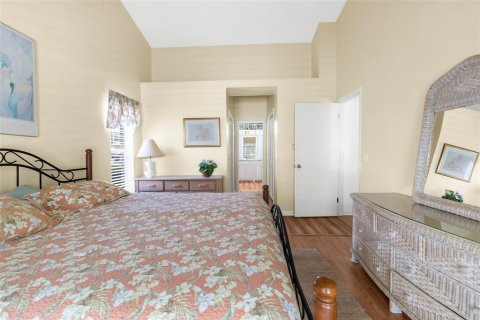 House in Spring Hill, Florida 4 bedrooms, 223.8 sq.m. № 1732581 - photo 24
