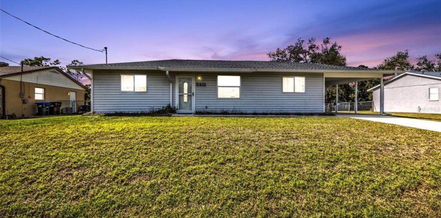 Villa ou maison à North Port, Floride 2 chambres, 93.65 m2 № 1563757