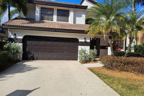 House in Plantation, Florida 3 bedrooms, 195.93 sq.m. № 2085755
