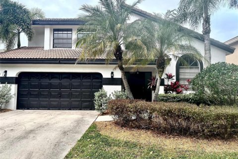 House in Plantation, Florida 3 bedrooms, 195.93 sq.m. № 2085755 - photo 24