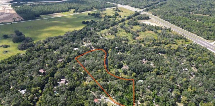 Terreno en Dade City, Florida № 2102016