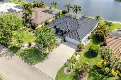 Casa en venta en Venice, Florida, 3 dormitorios, 190.08 m2 № 2239928 - foto 2