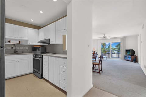 Copropriété à vendre à Fort Lauderdale, Floride: 2 chambres, 118.91 m2 № 1999204 - photo 9