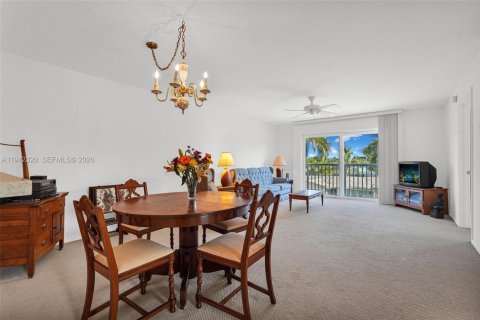 Copropriété à vendre à Fort Lauderdale, Floride: 2 chambres, 118.91 m2 № 1999204 - photo 22