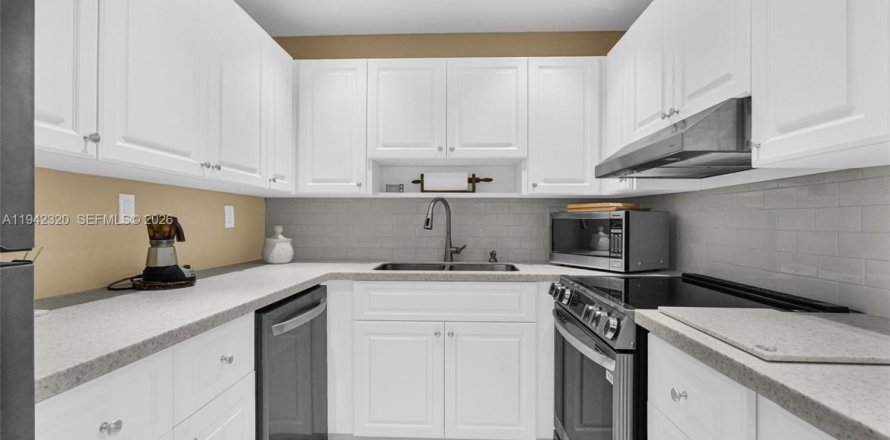 Condo à Fort Lauderdale, Floride, 2 chambres  № 1999204