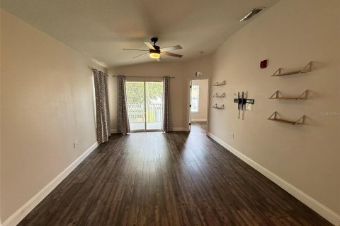 Condominio en alquiler en Kissimmee, Florida, 3 dormitorios, 113.53 m2 № 2148918 - foto 3
