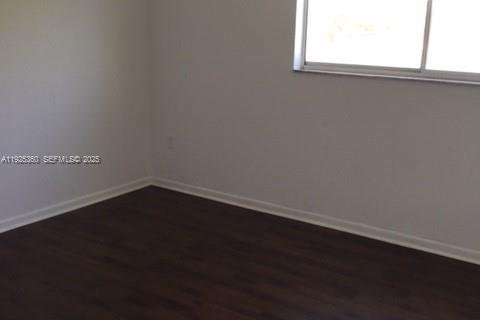 Купить кондоминиум в Хайалиа, Флорида 2 спальни, 95.13м2, № 1984358 - фото 10