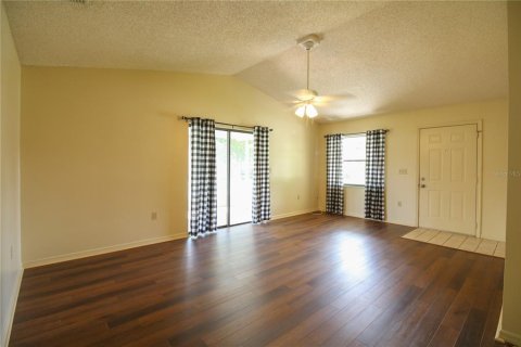 Apartamento en alquiler en Lakeland, Florida, 3 dormitorios, 127.09 m2 № 1880533 - foto 5