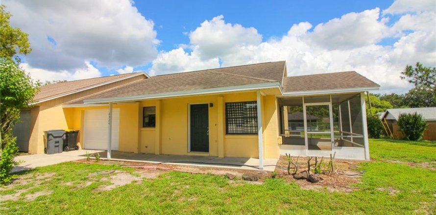 Apartamento en Lakeland, Florida 3 dormitorios, 127.09 m2 № 1880533