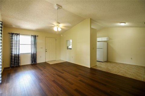 Apartamento en alquiler en Lakeland, Florida, 3 dormitorios, 127.09 m2 № 1880533 - foto 3