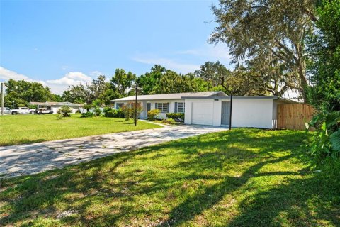 Casa en venta en Dade City, Florida, 3 dormitorios, 142.33 m2 № 1913136 - foto 4