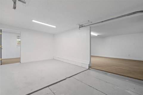Casa en venta en Dade City, Florida, 3 dormitorios, 142.33 m2 № 1913136 - foto 29