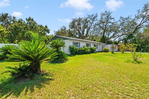 Casa en venta en Dade City, Florida, 3 dormitorios, 142.33 m2 № 1913136 - foto 3