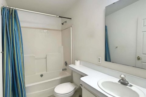 Apartment in Moore Haven, Florida 3 bedrooms, 109.62 sq.m. № 2172336 - photo 11