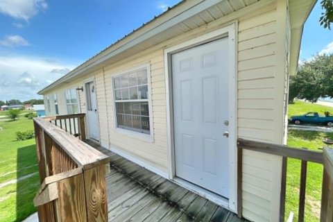 Apartment in Moore Haven, Florida 3 bedrooms, 109.62 sq.m. № 2172336 - photo 4