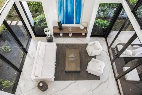 Villa ou maison à louer à North Miami Beach, Floride: 6 chambres, 529.54 m2 № 2175087 - photo 23