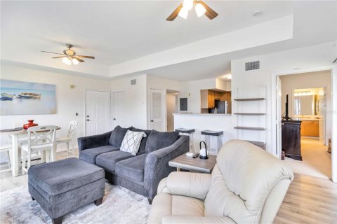 Condominio en alquiler en Sarasota, Florida, 2 dormitorios, 98.29 m2 № 1871147 - foto 11