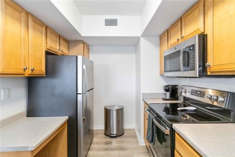 Condominio en alquiler en Sarasota, Florida, 2 dormitorios, 98.29 m2 № 1871147 - foto 20