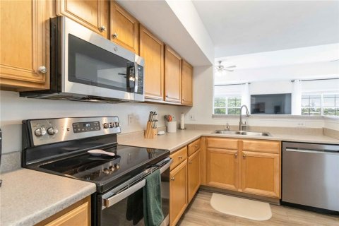 Condominio en alquiler en Sarasota, Florida, 2 dormitorios, 98.29 m2 № 1871147 - foto 18