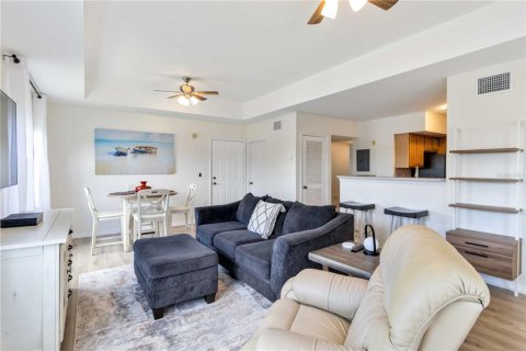 Condominio en alquiler en Sarasota, Florida, 2 dormitorios, 98.29 m2 № 1871147 - foto 10