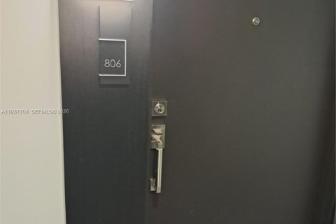 Condo in Sunny Isles Beach, Florida, 1 bedroom  № 1997918 - photo 4