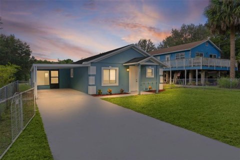 Casa en Mount Plymouth, Florida 3 dormitorios, 111.48 m2 № 2386701