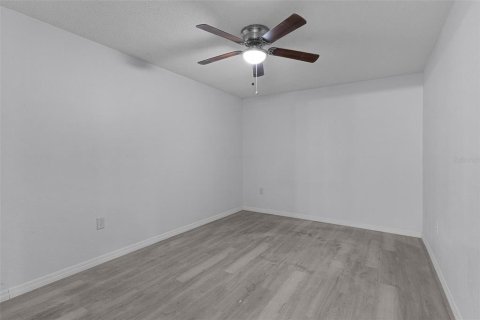 Casa en venta en Mount Plymouth, Florida, 3 dormitorios, 111.48 m2 № 2386701 - foto 15