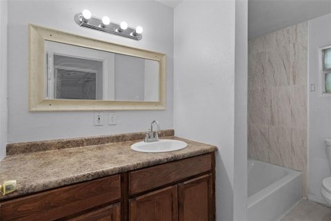 Casa en venta en Mount Plymouth, Florida, 3 dormitorios, 111.48 m2 № 2386701 - foto 13