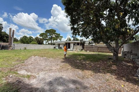 Casa en venta en St. Lucie, Florida, 3 dormitorios, 145.76 m2 № 1872364 - foto 10
