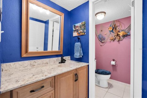 Copropriété à vendre à Treasure Island, Floride: 2 chambres, 98.01 m2 № 2225572 - photo 16