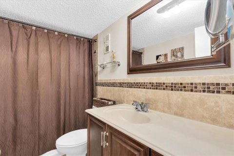 Copropriété à vendre à Treasure Island, Floride: 2 chambres, 98.01 m2 № 2225572 - photo 19