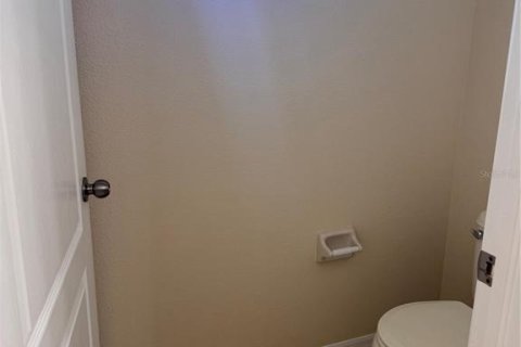 Townhouse in Winter Garden, Florida 3 bedrooms, 178 sq.m. № 1901456 - photo 22