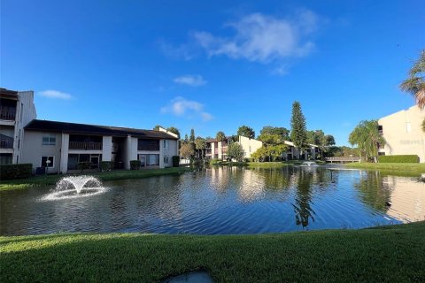 Condo in Tampa, Florida, 1 bedroom  № 1919205 - photo 15