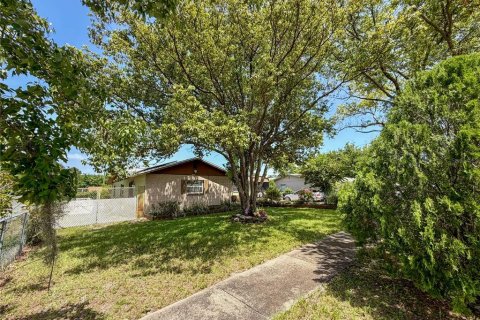 Villa ou maison à vendre à Orlando, Floride: 3 chambres, 154.4 m2 № 2204127 - photo 16
