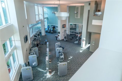 Condo in Miami, Florida, 1 bedroom  № 1943718 - photo 26