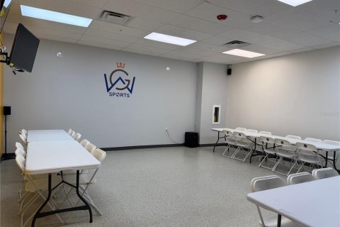 Immobilier commercial à vendre à Eustis, Floride: 1449.28 m2 № 2201672 - photo 15