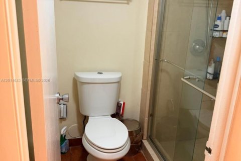 Apartment in Aventura, Florida 3 bedrooms, 108.7 sq.m. № 2075342 - photo 12