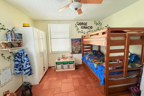 Apartment in Aventura, Florida 3 bedrooms, 108.7 sq.m. № 2075342 - photo 17