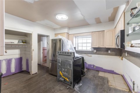 Terreno en venta en Miami Beach, Florida № 2030811 - foto 14