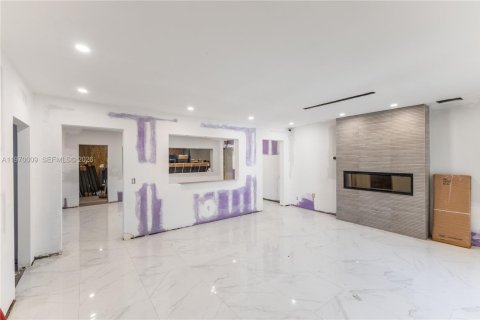 Terreno en venta en Miami Beach, Florida № 2030811 - foto 8